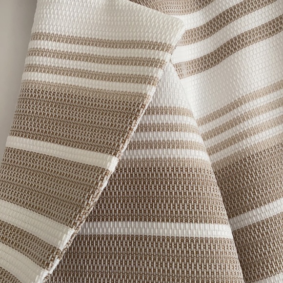 Preston & York jacket cream & Tan - Picture 3 of 5